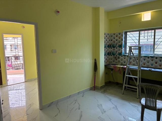2 BHK Apartment in Dum Dum for rent Kolkata. The reference number is 20862434