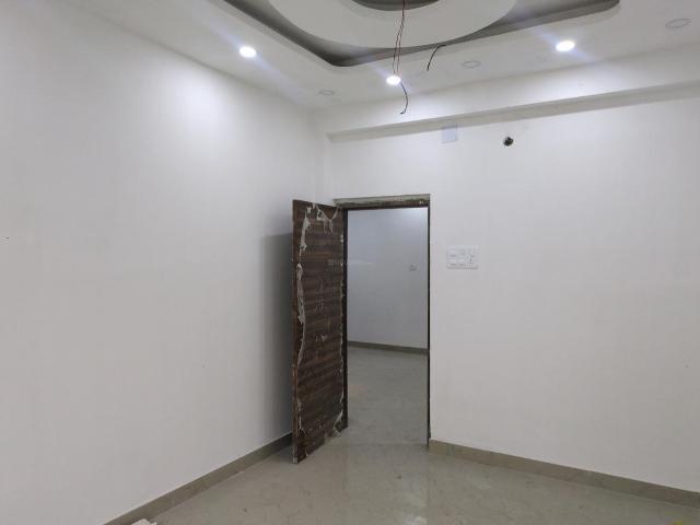 2 BHK Apartment in Dum Dum for resale Kolkata. The reference number is 19571455