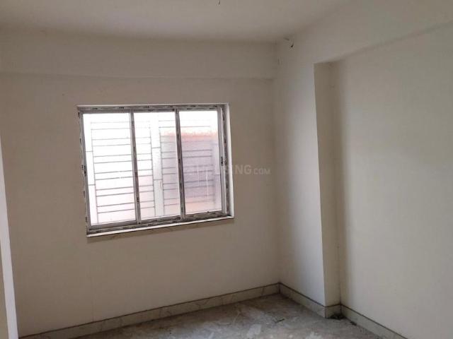 2 BHK Apartment in Dum Dum for resale Kolkata. The reference number is 21191575