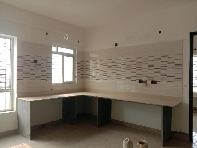 2 BHK Apartment in Dum Dum Park for resale Kolkata. The reference number is 19694810