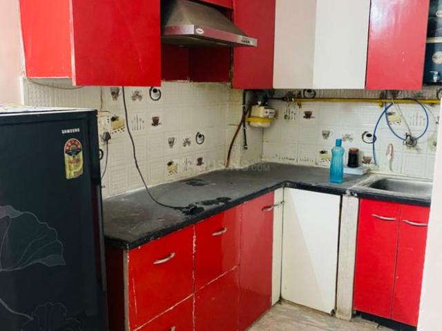 2 BHK Apartment in Dwarka Mor for rent New Delhi. The reference number is 14485495