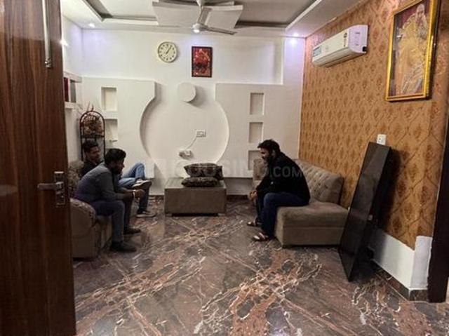2 BHK Apartment in Dwarka Mor for rent New Delhi. The reference number is 19937631
