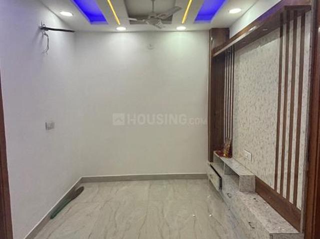 2 BHK Apartment in Dwarka Mor for rent New Delhi. The reference number is 21024770