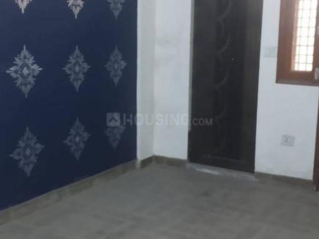 2 BHK Apartment in Dwarka Mor for resale New Delhi. The reference number is 18339637