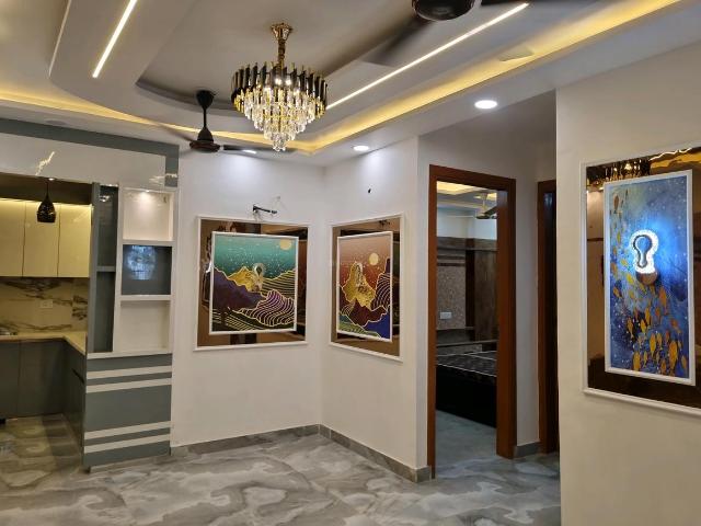 2 BHK Apartment in Dwarka Mor for resale New Delhi. The reference number is 20344833
