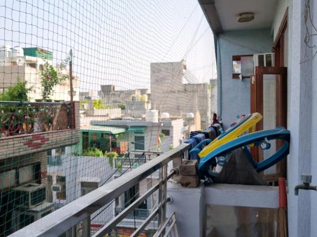 2 BHK Apartment in Dwarka Mor for resale New Delhi. The reference number is 21216981