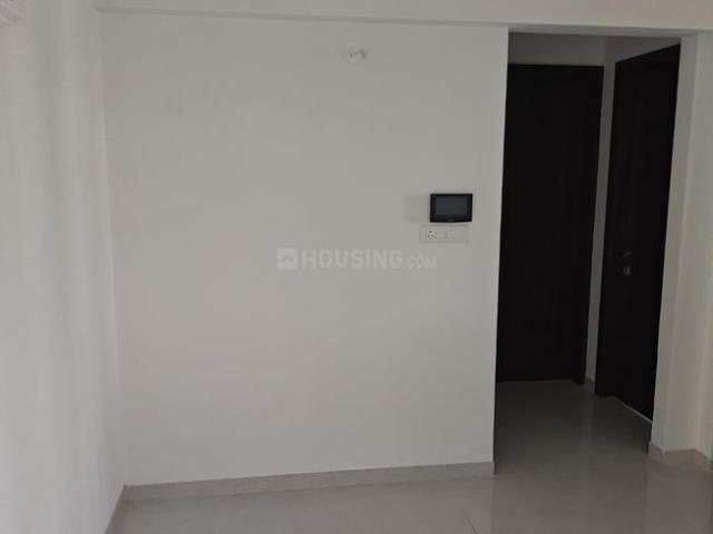2 BHK Apartment in Dwarka for rent Nashik. The reference number is 20416675