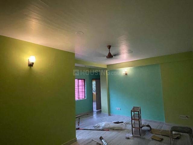 2 BHK Apartment in Entally for rent Kolkata. The reference number is 11056110