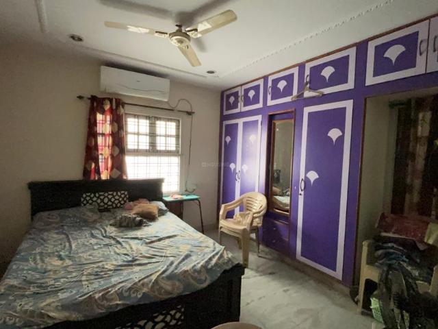 2 BHK Apartment in East Marredpally for rent Secunderabad. The reference number is 20016394
