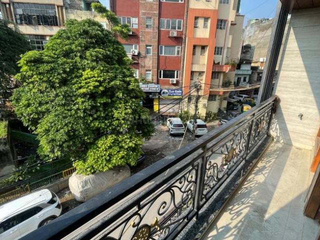 2 BHK Apartment in East Of Kailash for rent New Delhi. The reference number is 20884881