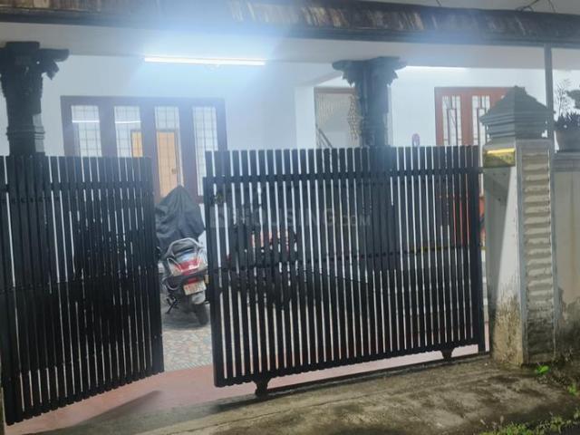 2 BHK Apartment in Edappally for rent Kochi. The reference number is 21342772
