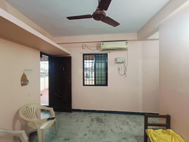 2 BHK Apartment in Egmore for rent Chennai. The reference number is 21031293