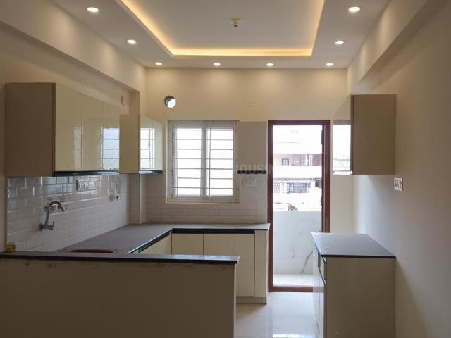 2 BHK Apartment in Electronic City for rent Bengaluru. The reference number is 18098205