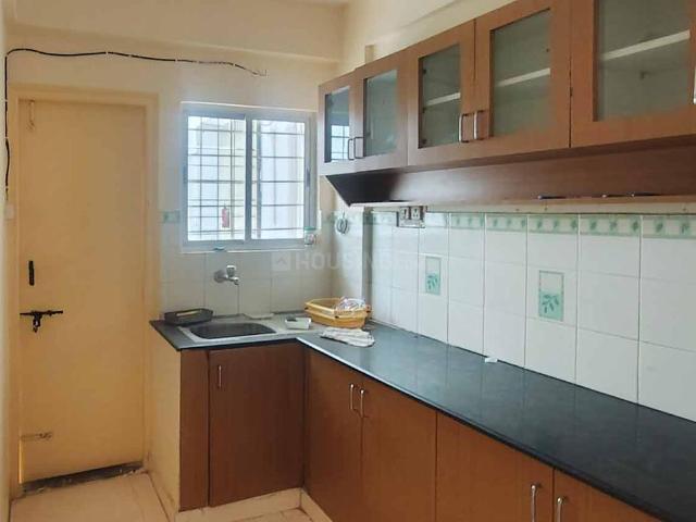 2 BHK Apartment in Electronic City for rent Bengaluru. The reference number is 21318981