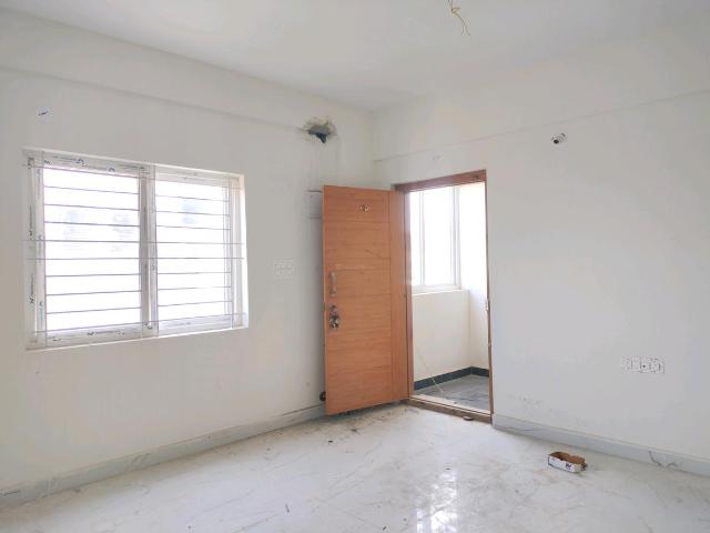 2 BHK Apartment in Electronic City for resale Bengaluru. The reference number is 21054734