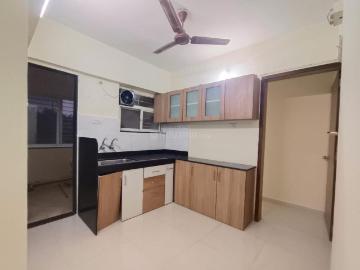 2 BHK Apartment in Erandwane for rent Pune. The reference number is 20106547