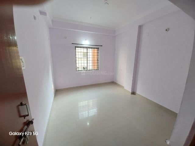 2 BHK Apartment in Erragadda for rent Hyderabad. The reference number is 18233922