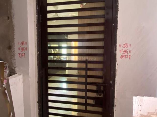 2 BHK Apartment in Eta II for rent Greater Noida. The reference number is 20546584