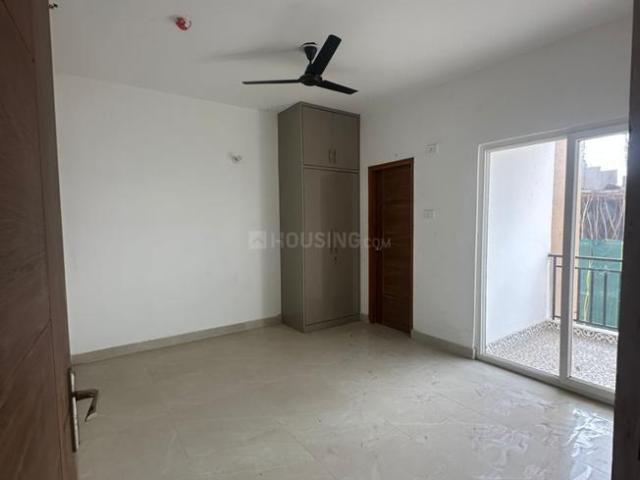 2 BHK Apartment in Eta II for rent Greater Noida. The reference number is 20374806