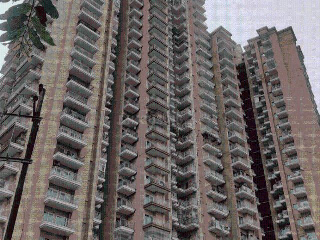 2 BHK Apartment in Eta II for resale Greater Noida. The reference number is 20751774