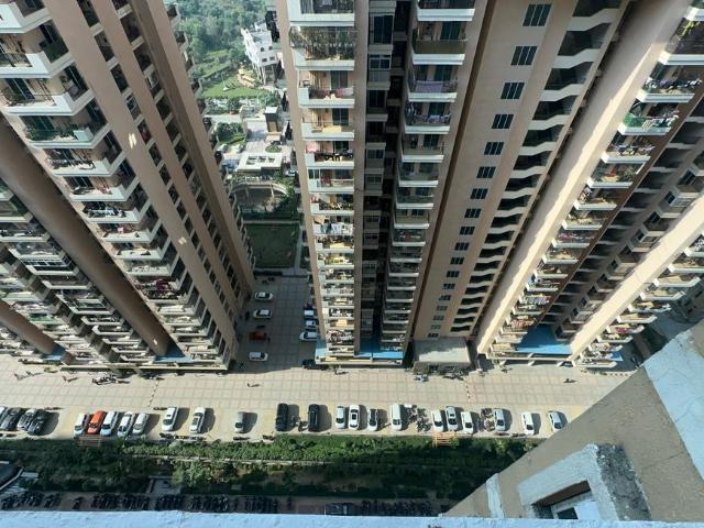 2 BHK Apartment in Eta II for resale Greater Noida. The reference number is 21370003