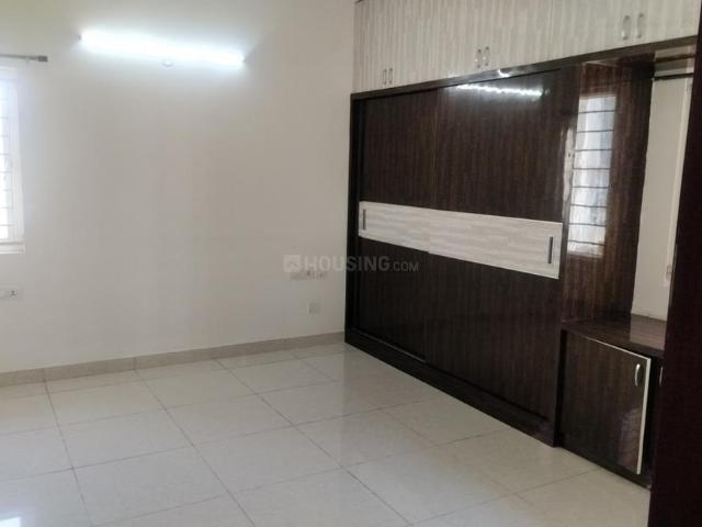 2 BHK Apartment in Financial District for rent Hyderabad. The reference number is 19103122
