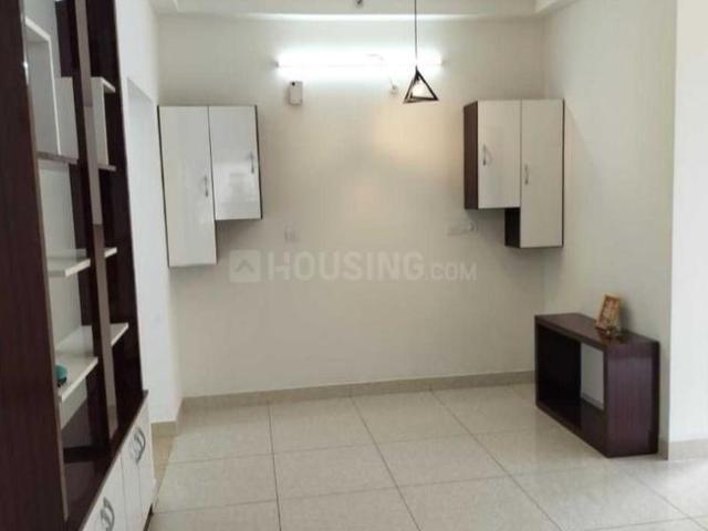 2 BHK Apartment in Financial District for rent Hyderabad. The reference number is 20784551