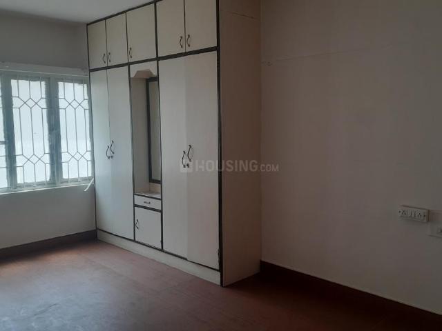 2 BHK Apartment in Frazer Town for rent Bengaluru. The reference number is 21172457