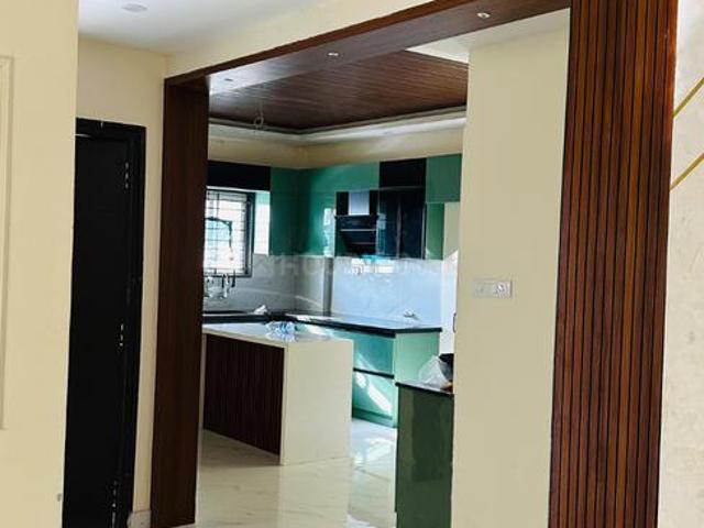 2 BHK Apartment in K R Puram for rent Bengaluru. The reference number is 19902609