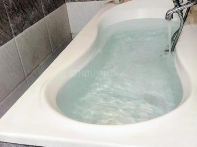 2 BHK Apartment in K R Puram for rent Bengaluru. The reference number is 20756368