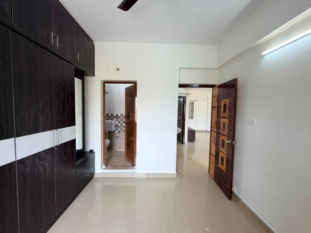 2 BHK Apartment in K R Puram for rent Bengaluru. The reference number is 20807624
