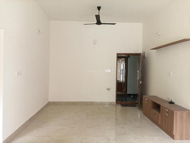 2 BHK Apartment in K R Puram for rent Bengaluru. The reference number is 20934145