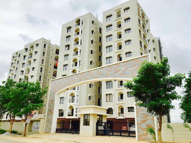 2 BHK Apartment in K R Puram for resale Bengaluru. The reference number is 21073027