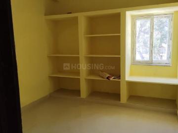 2 BHK Apartment in Kothapet for rent Hyderabad. The reference number is 18141339