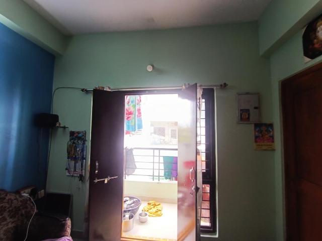 2 BHK Apartment in Kothapet for resale Hyderabad. The reference number is 12915056