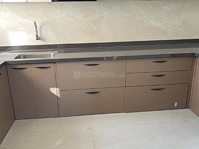 2 BHK Apartment in Kothrud for rent Pune. The reference number is 17902547