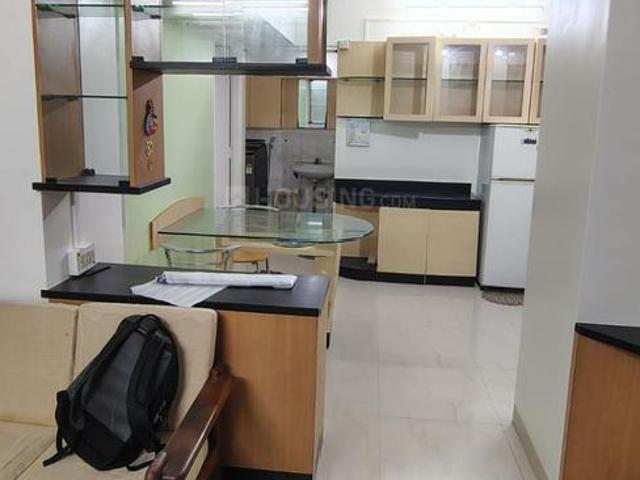 2 BHK Apartment in Kothrud for rent Pune. The reference number is 18330832