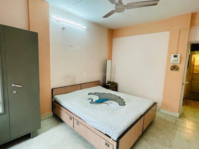 2 BHK Apartment in Kothrud for rent Pune. The reference number is 18367734