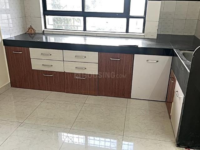 2 BHK Apartment in Kothrud for rent Pune. The reference number is 18716231