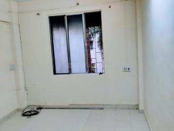 2 BHK Apartment in Kothrud for rent Pune. The reference number is 18747358