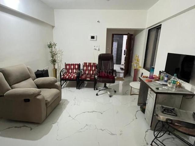 2 BHK Apartment in Kothrud for rent Pune. The reference number is 18963117