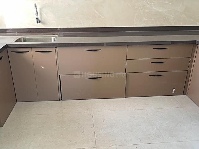 2 BHK Apartment in Kothrud for rent Pune. The reference number is 19023949