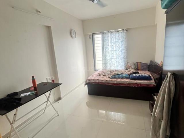 2 BHK Apartment in Kothrud for rent Pune. The reference number is 19406258