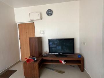 2 BHK Apartment in Kothrud for rent Pune. The reference number is 20006491
