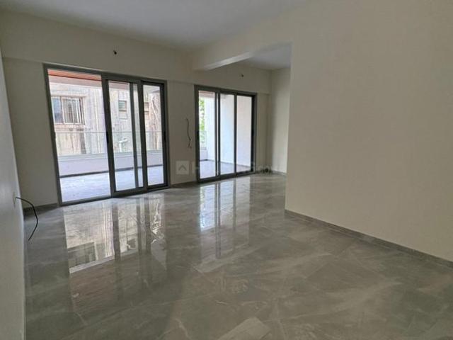 2 BHK Apartment in Kothrud for rent Pune. The reference number is 20596619