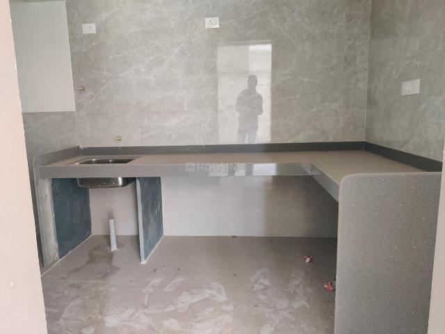 2 BHK Apartment in Kothrud for rent Pune. The reference number is 20714065