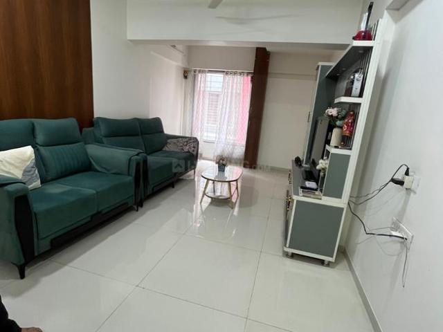 2 BHK Apartment in Kothrud for rent Pune. The reference number is 20745145