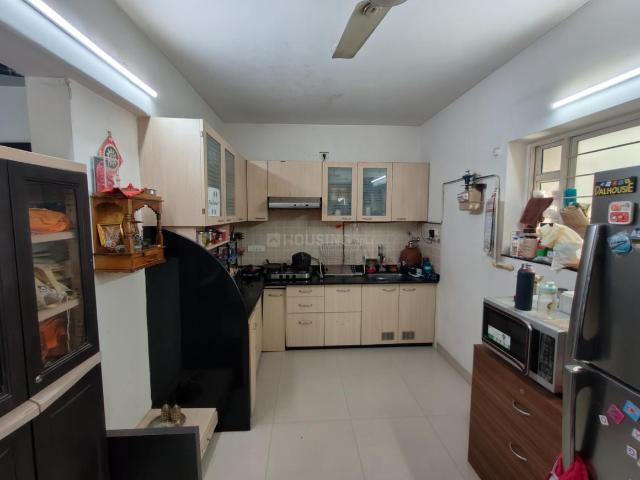 2 BHK Apartment in Kothrud for rent Pune. The reference number is 20795214