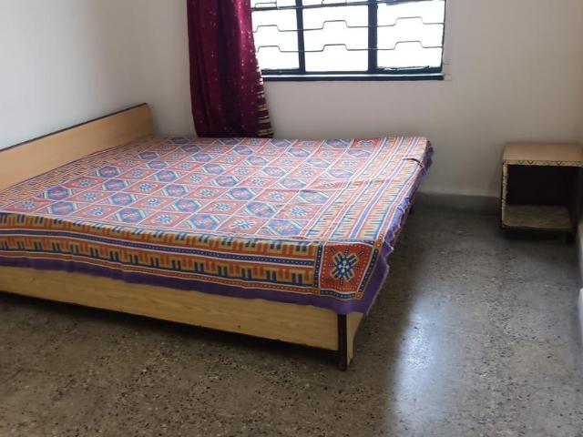 2 BHK Apartment in Kothrud for rent Pune. The reference number is 20831907