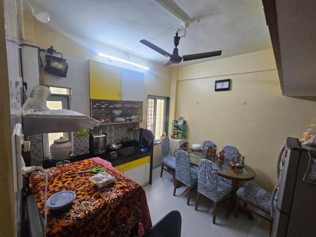 2 BHK Apartment in Kothrud for rent Pune. The reference number is 20856907